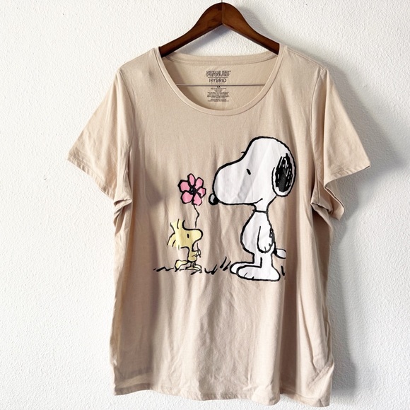 Peanuts Snoopy Woodstock Flower Graphic T-Shirt Nostalgic Plus 1X Cute Casual - Picture 2 of 8